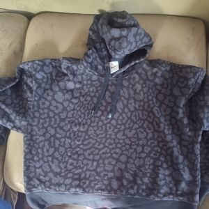 Nike women small sweater